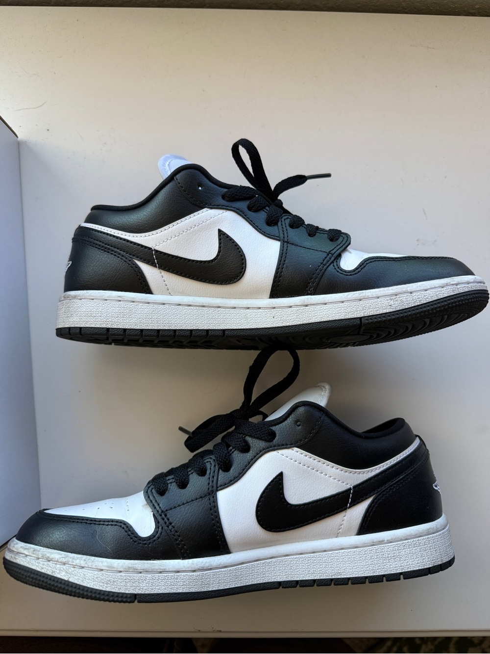 Nike Black & White Air Jordan Low size women’s 9
